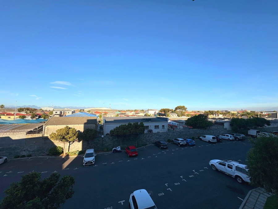 2 Bedroom Property for Sale in Brooklyn Western Cape